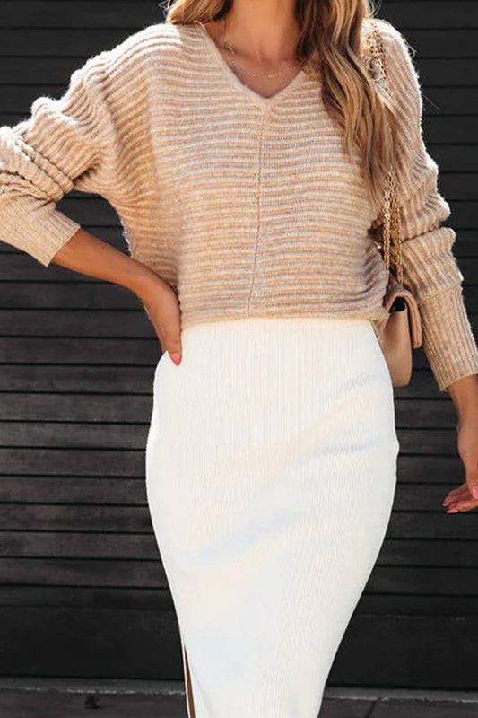 CWOSWL6628_KNITTED V-NECK COMMUTER LONG-SLEEVED SWEATER