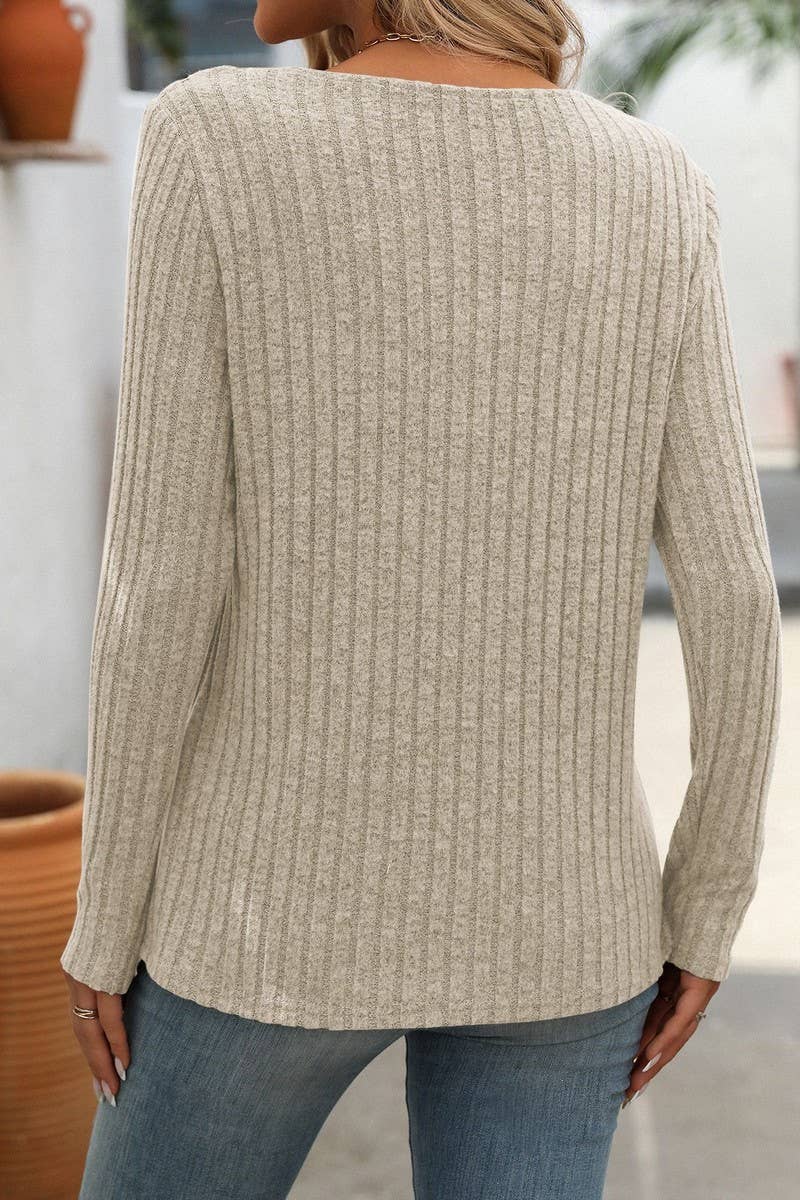 CWTBLL1487_RELAXED V NECK RIBBED BUTTON TOP