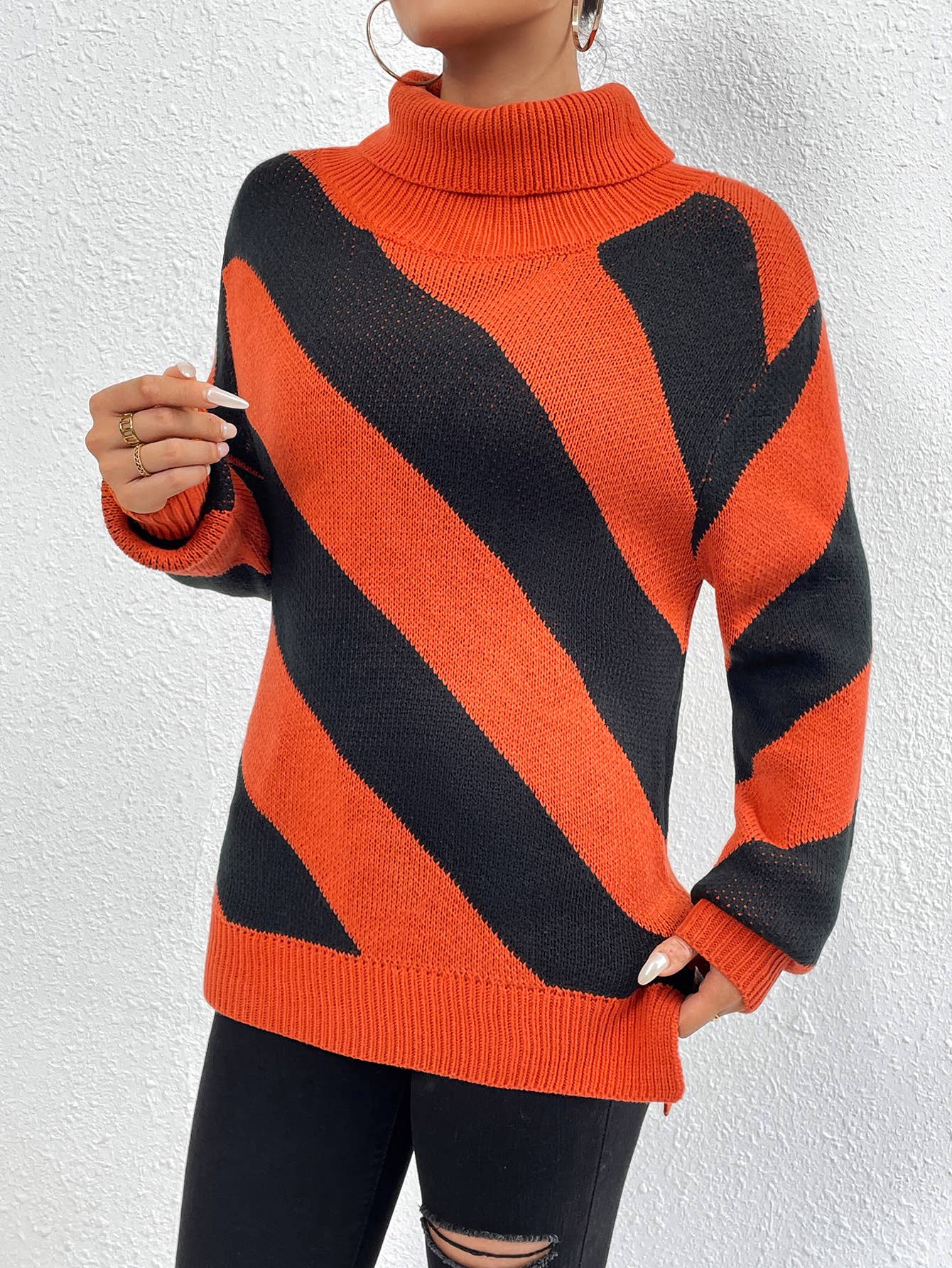 DIAGONAL STRIPED SWEATER WITH CONTRASTING COLORS