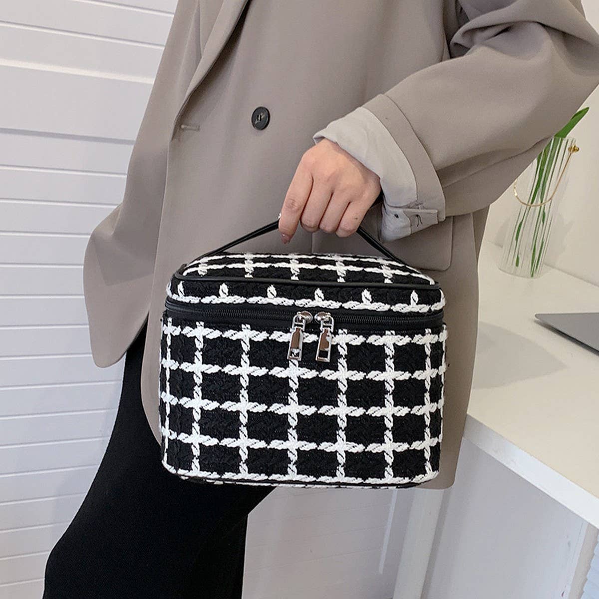 NEW HIGH-END LARGE-CAPACITY COSMETIC BAG_CWAB4476