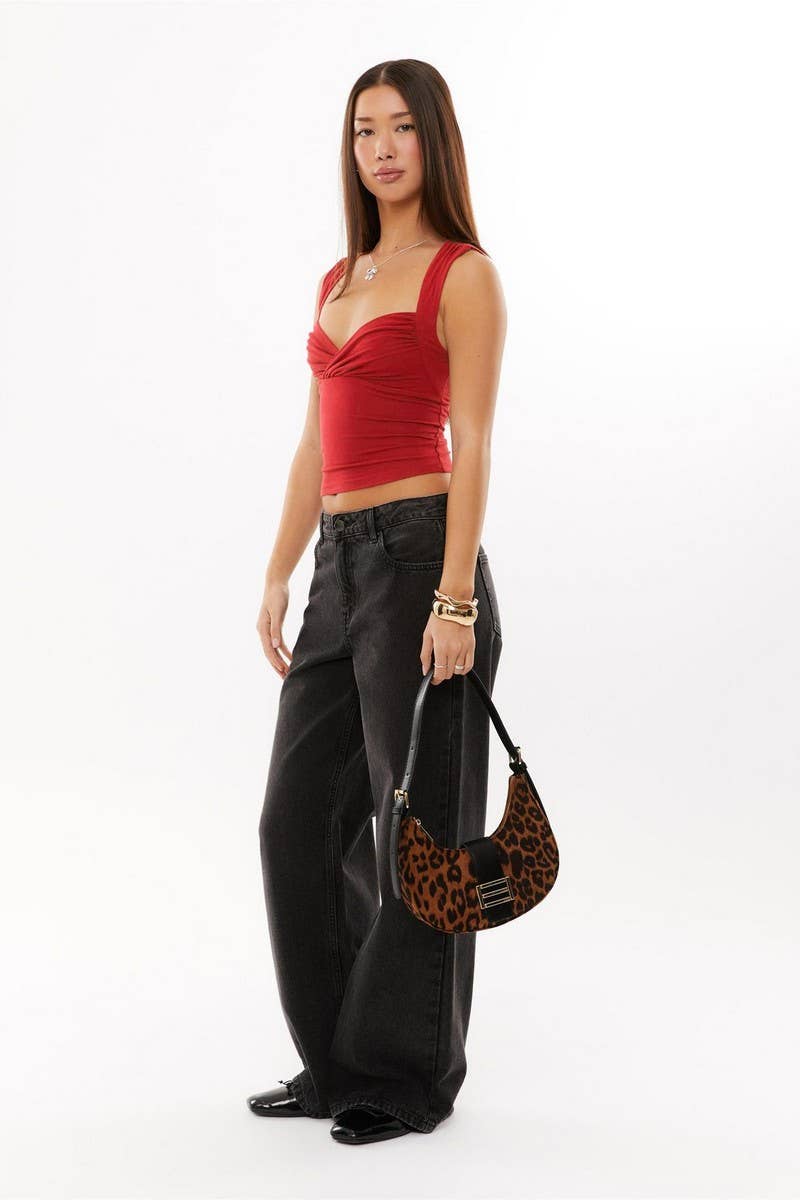 CWTTK0777_SOLID COLOR LOW NECK SLEEVELESS PLEATED VEST