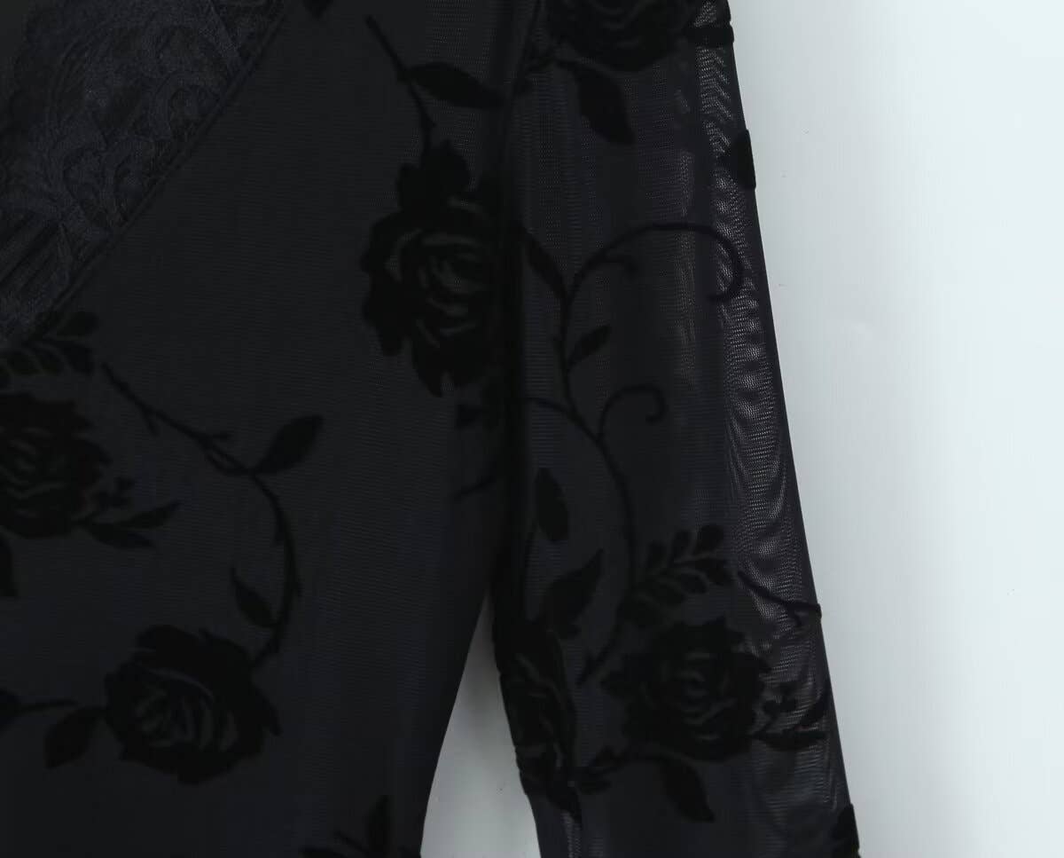 Fashionable slimming velvet V-neck short dress