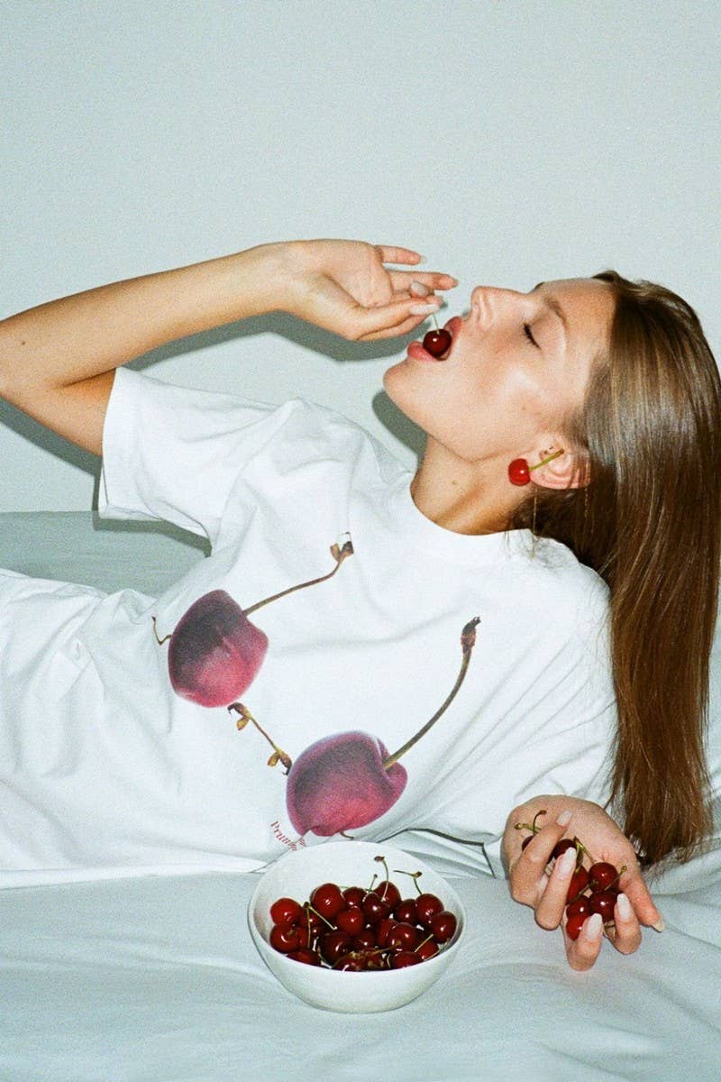 CWTTS1286_CHERRY PRINT LOOSE ROUND NECK PULLOVER T-SHIRT