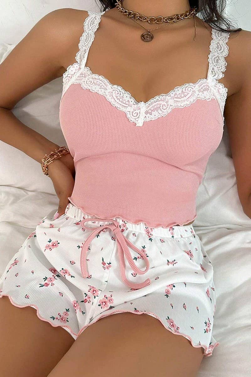 CWSPJ00477_FLORAL LACE CAMI AND SHORTS LOUNGEWEAR SET