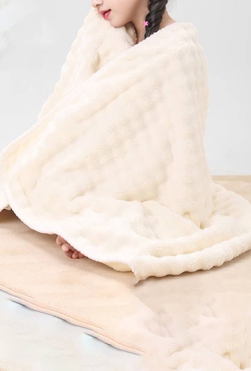 CWMM8285_SOFT AND ABSORBENT BATH TOWEL FOR CHILDREN