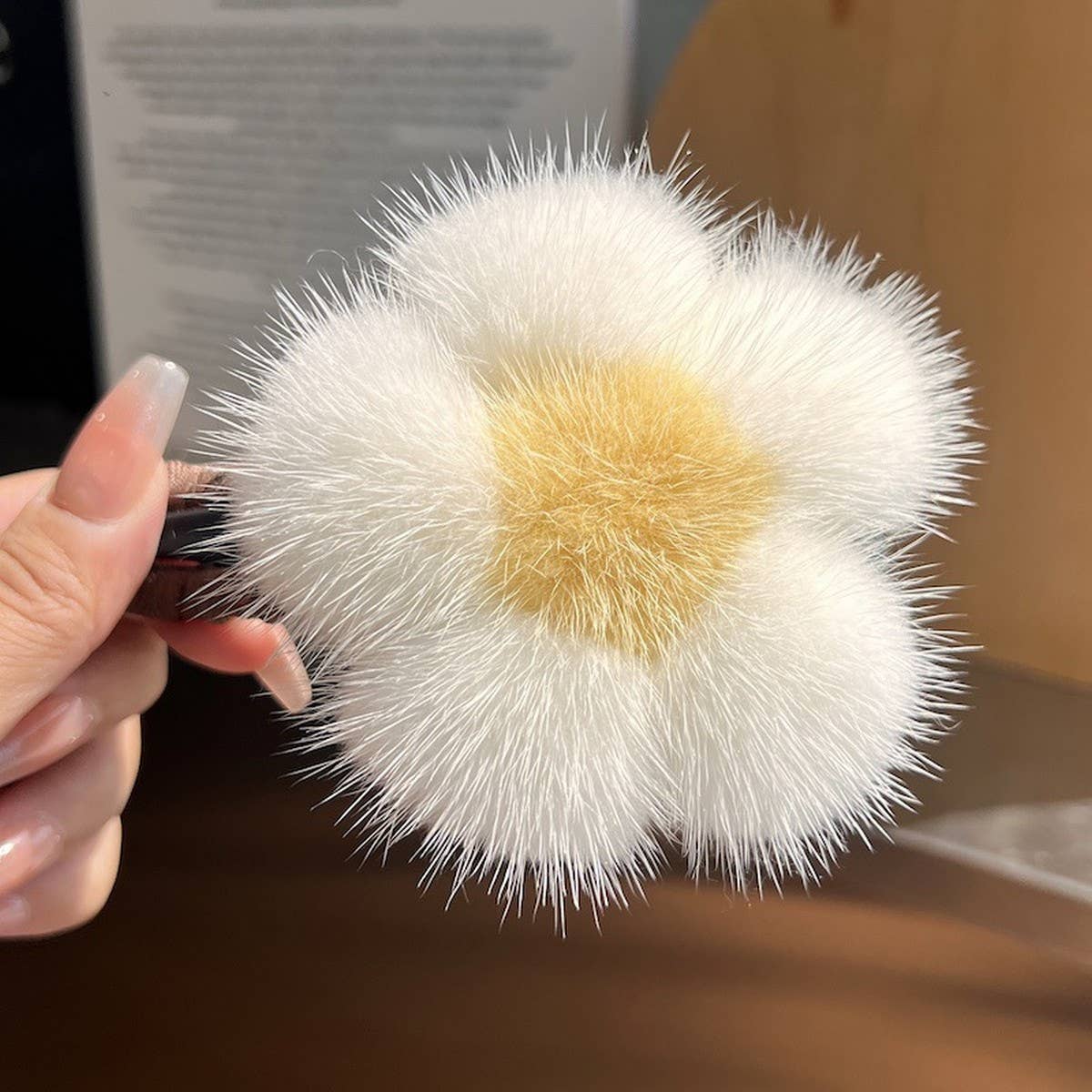 Autumn Winter Plush Hair Claw Floral Duckbill Clip_CWAHA3306