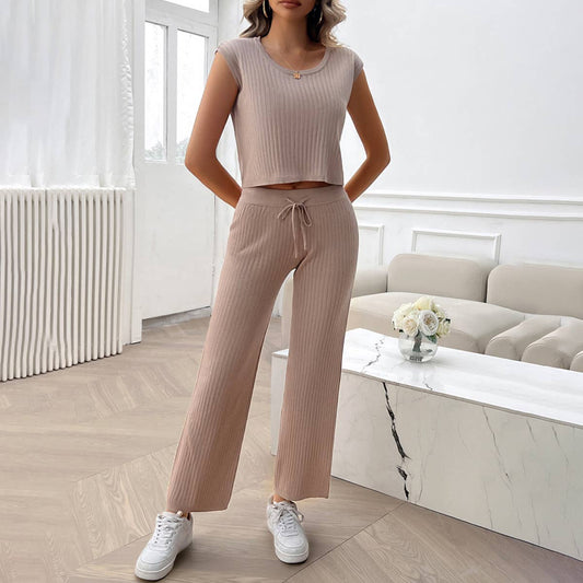 Crew neck slim-fit sweater set