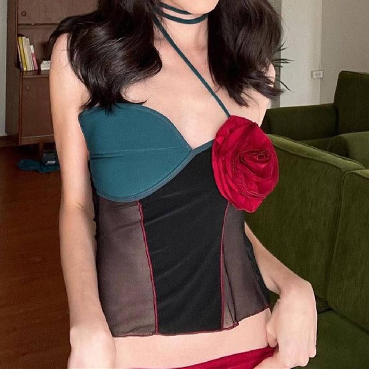 Colorblock floral 3D detail strapless top