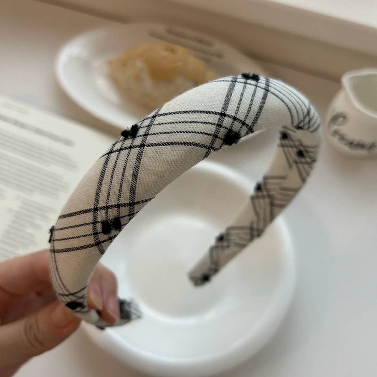 NEW RETRO BLACK AND WHITE PLAID HEADBAND