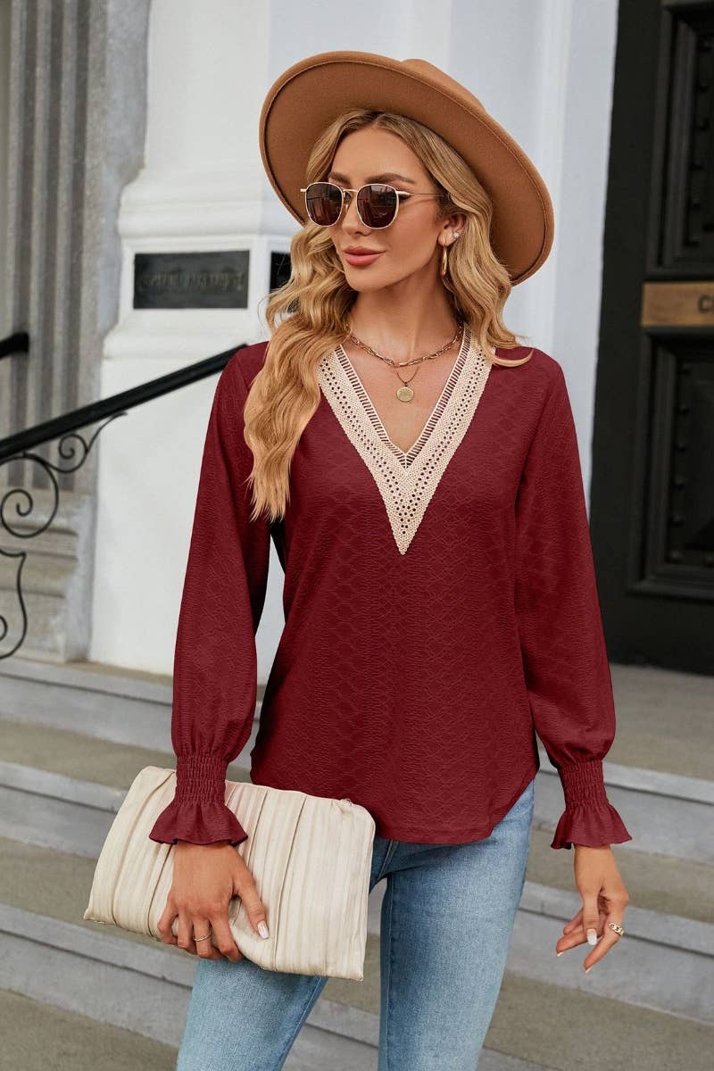 CWTBLL2822_LACE LACE PATCHWORK V-NECK LONG SLEEVE TOP