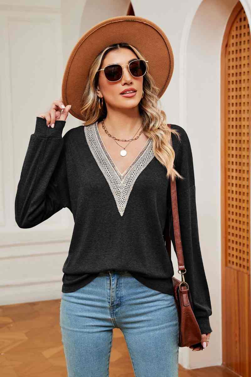 CWTBLL2842_AUTUMN LOOSE LACE V-NECK LONG SLEEVE TOP