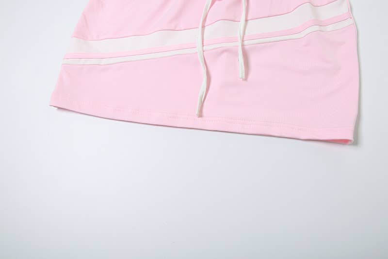 Crop top slimming and hip-hugging skirt suit