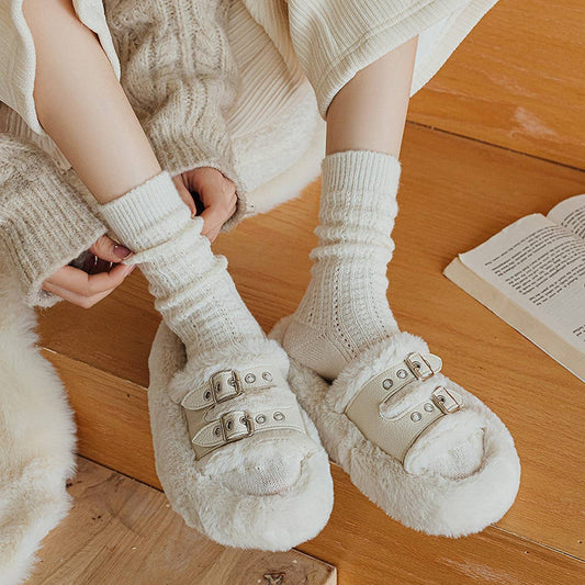 SIMPLE AND VERSATILE FASHIONABLE MID-CALF SOCKS