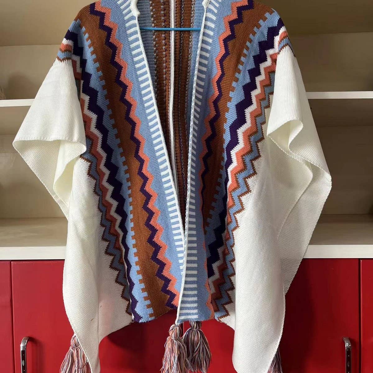 CWASC1796_BOHEMIAN FRINGE CAPE KNITTED ETHNIC STYLE SHAWL