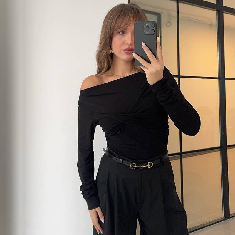 DIAGONAL NECK CROSS PLEATED SOLID COLOR TIGHT TOP