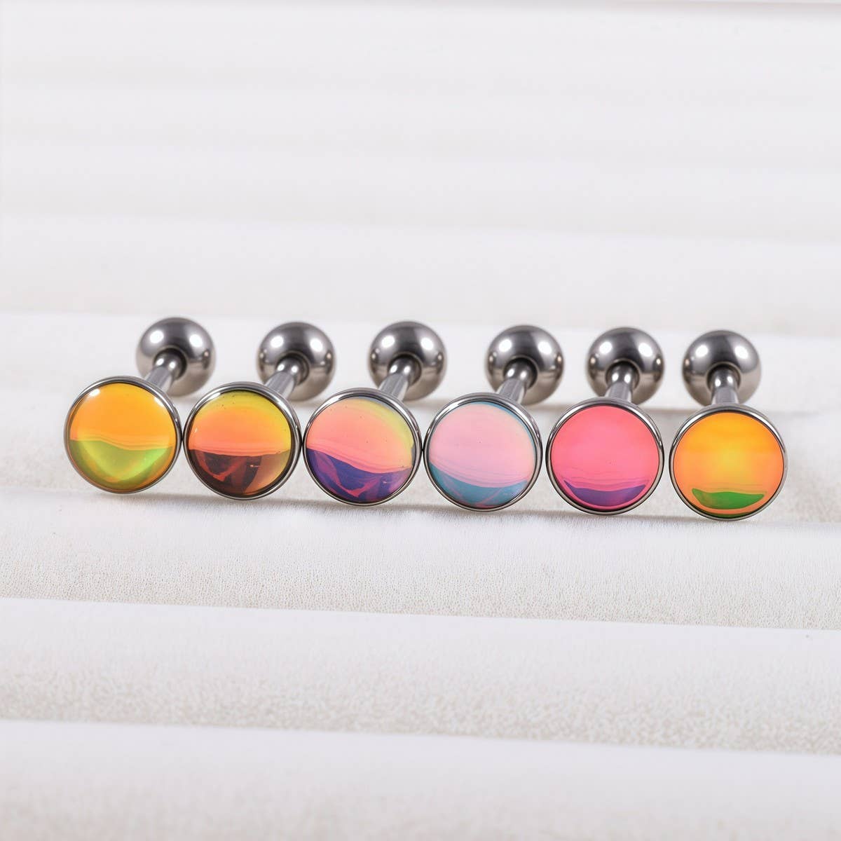 Fashion Titanium Tongue Stud with Glitter Design_CWMM9594