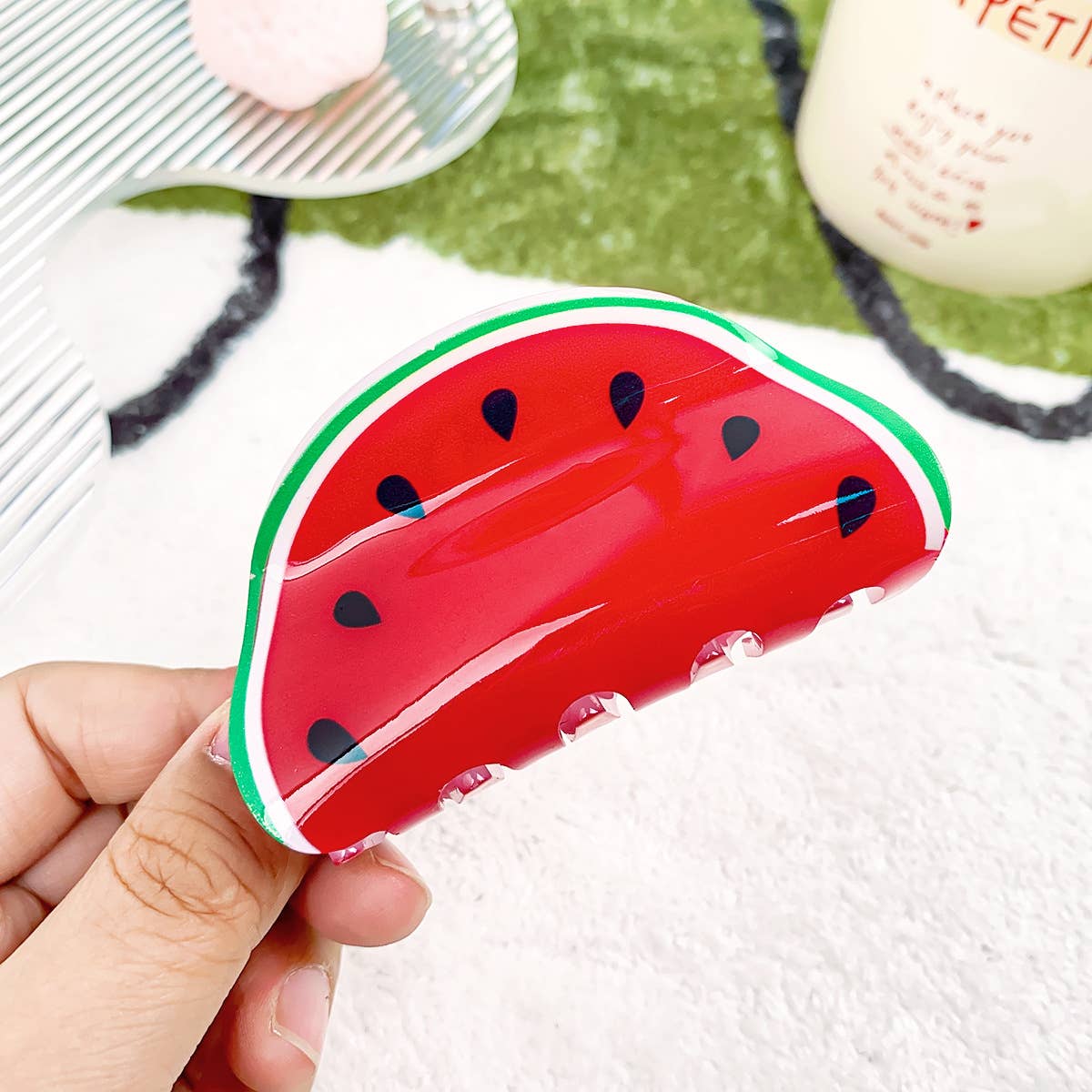 Creative fruit acrylic medium size gripper