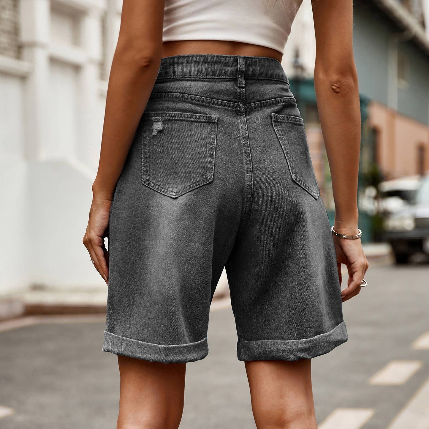 Casual ripped rolled straight quarter jean shorts
