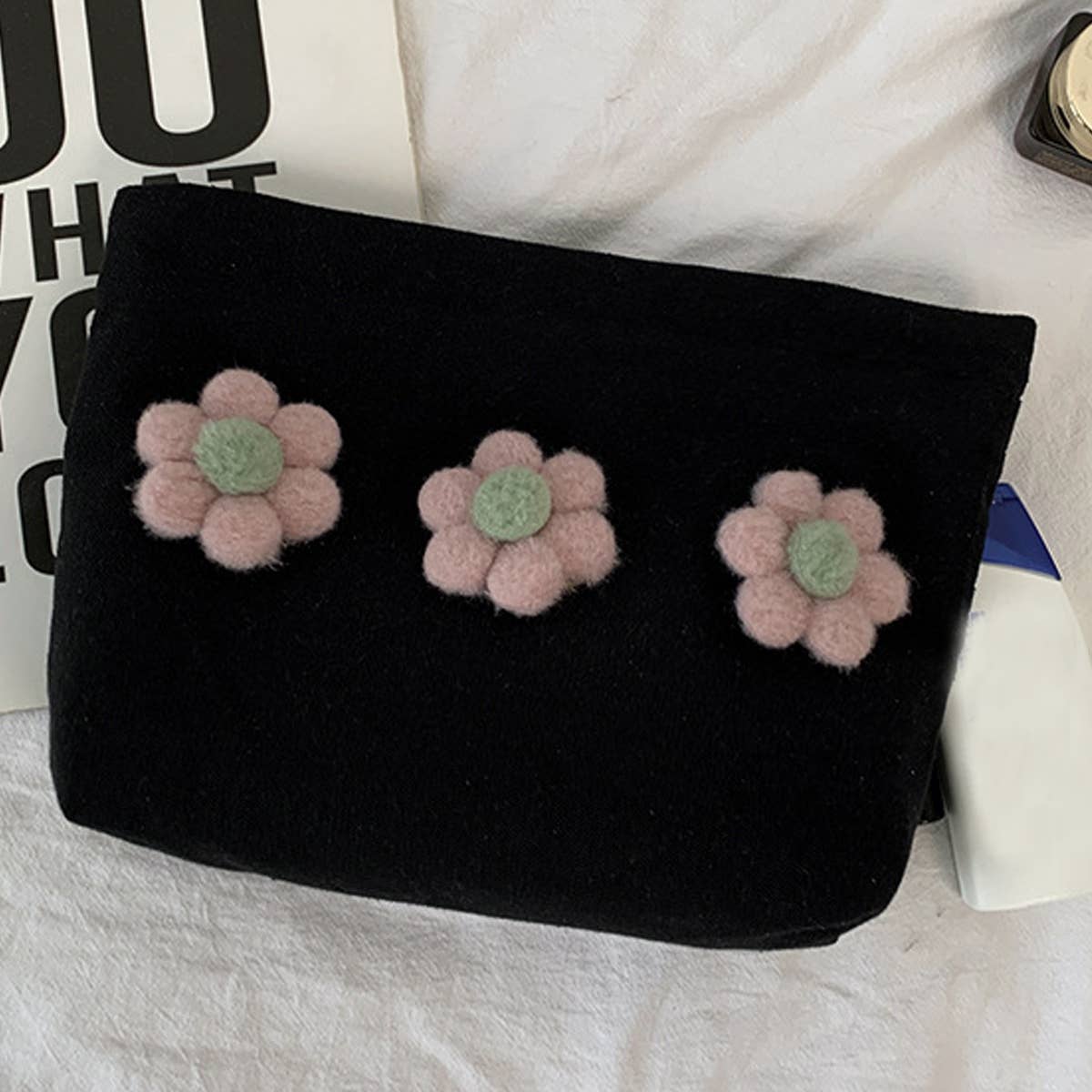 THREE-DIMENSIONAL FLOWER CARRY-ON COSMETIC BAG_CWAB2145