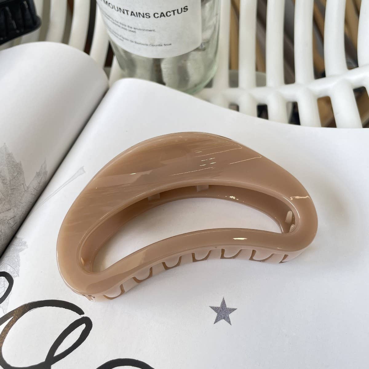 CWAHA1518_SIMPLE SEMI CIRCULAR ARC LARGE HAIR CLAW CLIP