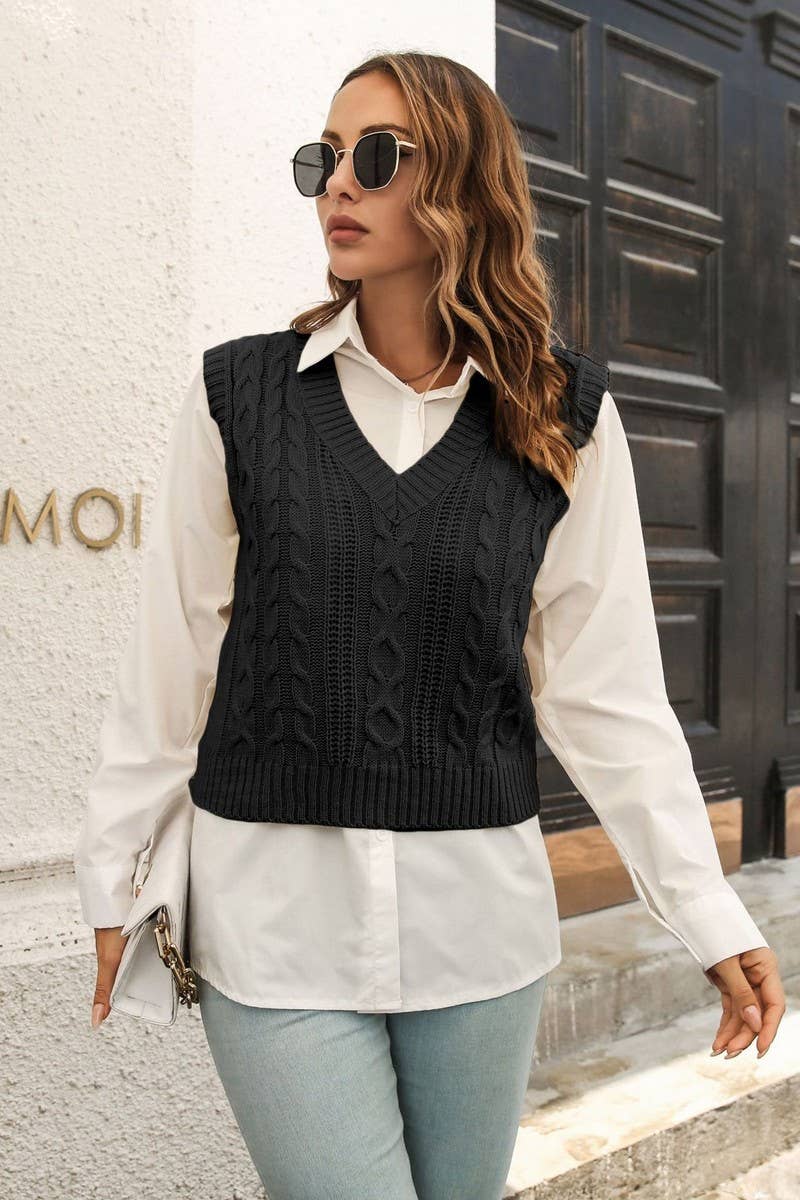 CWOV0486_V-NECK CABLE KNIT SHORT SWEATER VEST