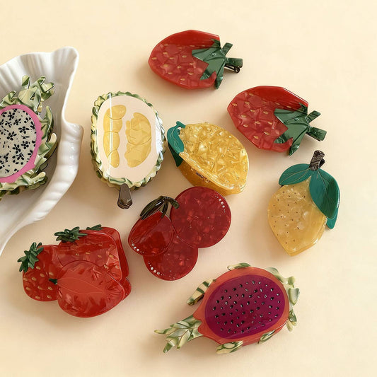 CWAHA07735_SUMMER FRUIT STRAWBERRY DURIAN ACRYLIC HAIR CLAW