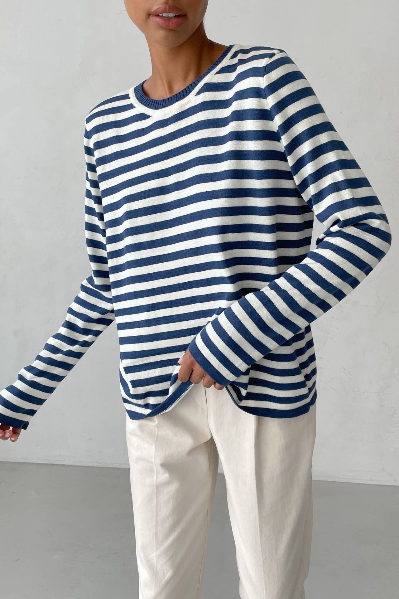 CREW-NECK KNITTED STRIPED RETRO STRIPED SWEATER