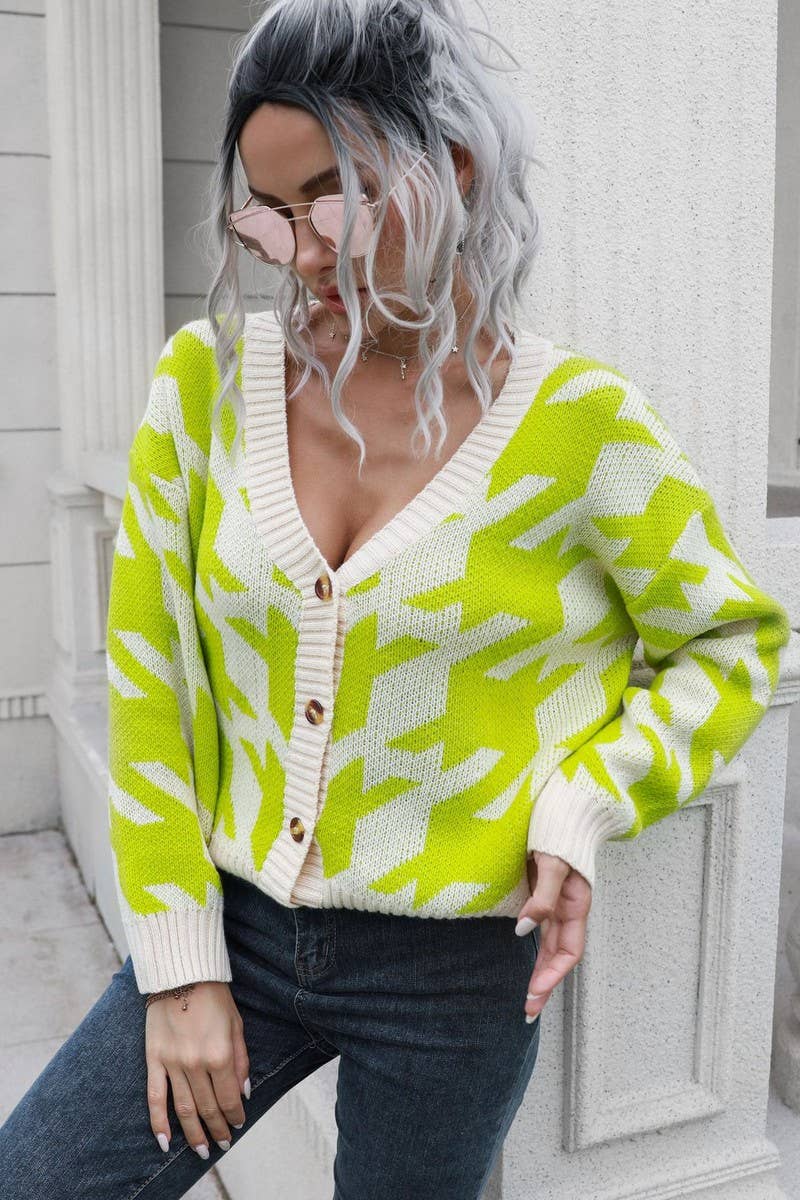 CWOCAL1192_HOUNDSTOOTH BUTTON LOOSE KNIT CARDIGAN