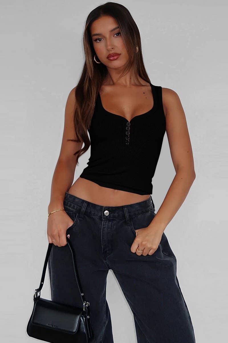 CWTTK0775_LOW U-NECK CLAVICLE-REVEALING CAMISOLE TOP