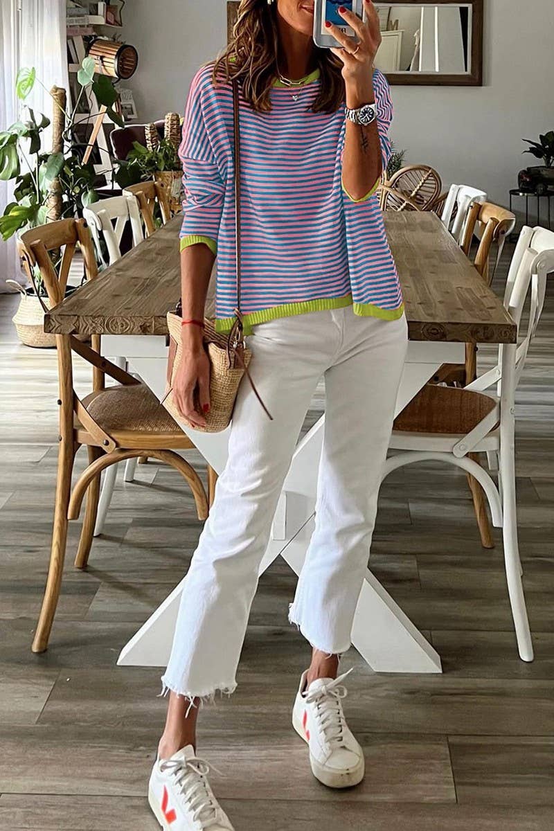 CWTBLL1486_CREW NECK STRIPED CONTRAST KNIT SWEATER