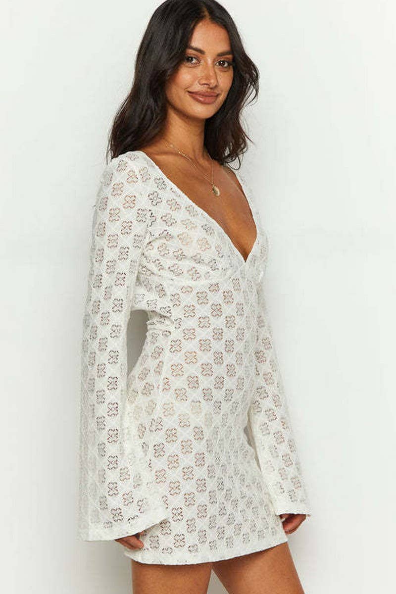 CWDSD8509_SEXY V NECK LACE UP BACKLESS LONG SLEEVE DRESS