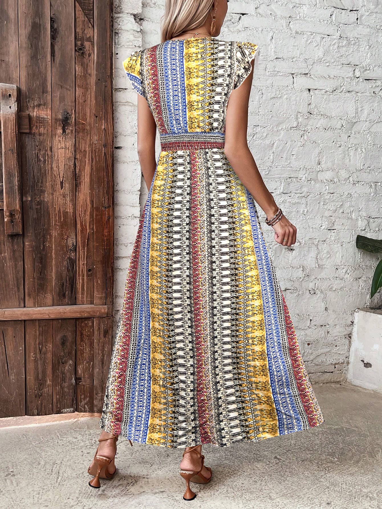 Bohemian knitted V-neck cinched waist slit dress