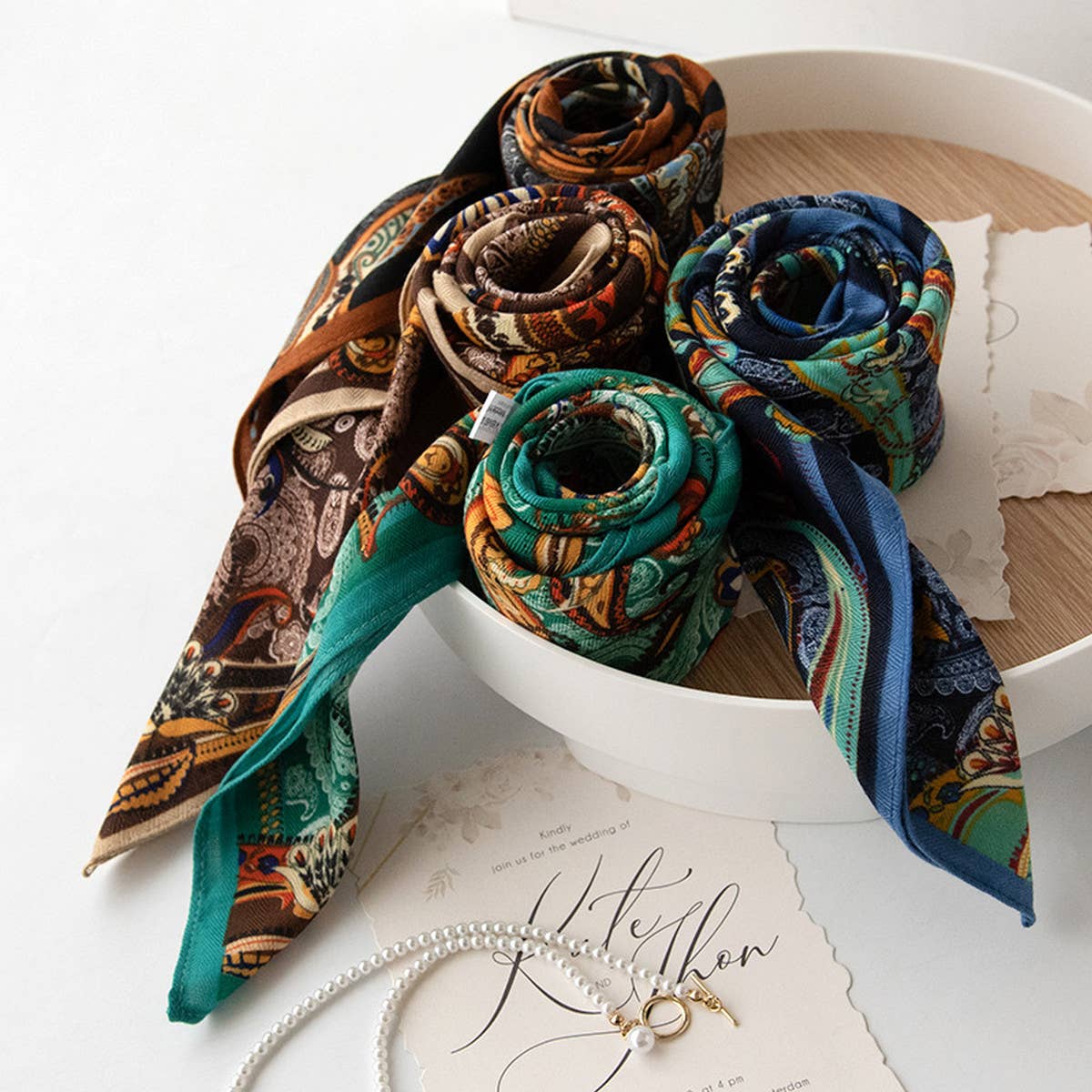 VINTAGE CASHEW FLOWER SMALL SQUARE SCARF