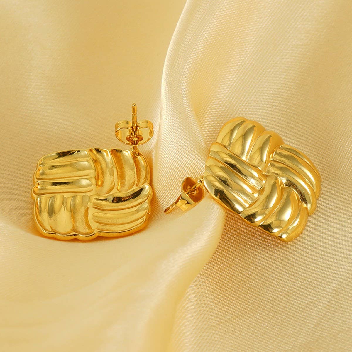 CWAJE1938_Stainless Steel Square Grain Stud Earrings,Gold