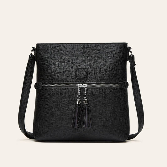 SIMPLE TASSEL LARGE CAPACITY SHOULDER BAG_CWAB2653