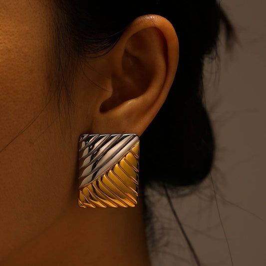 18K Stainless Steel Horn Spiral Titanium Earrings_CWMM8903