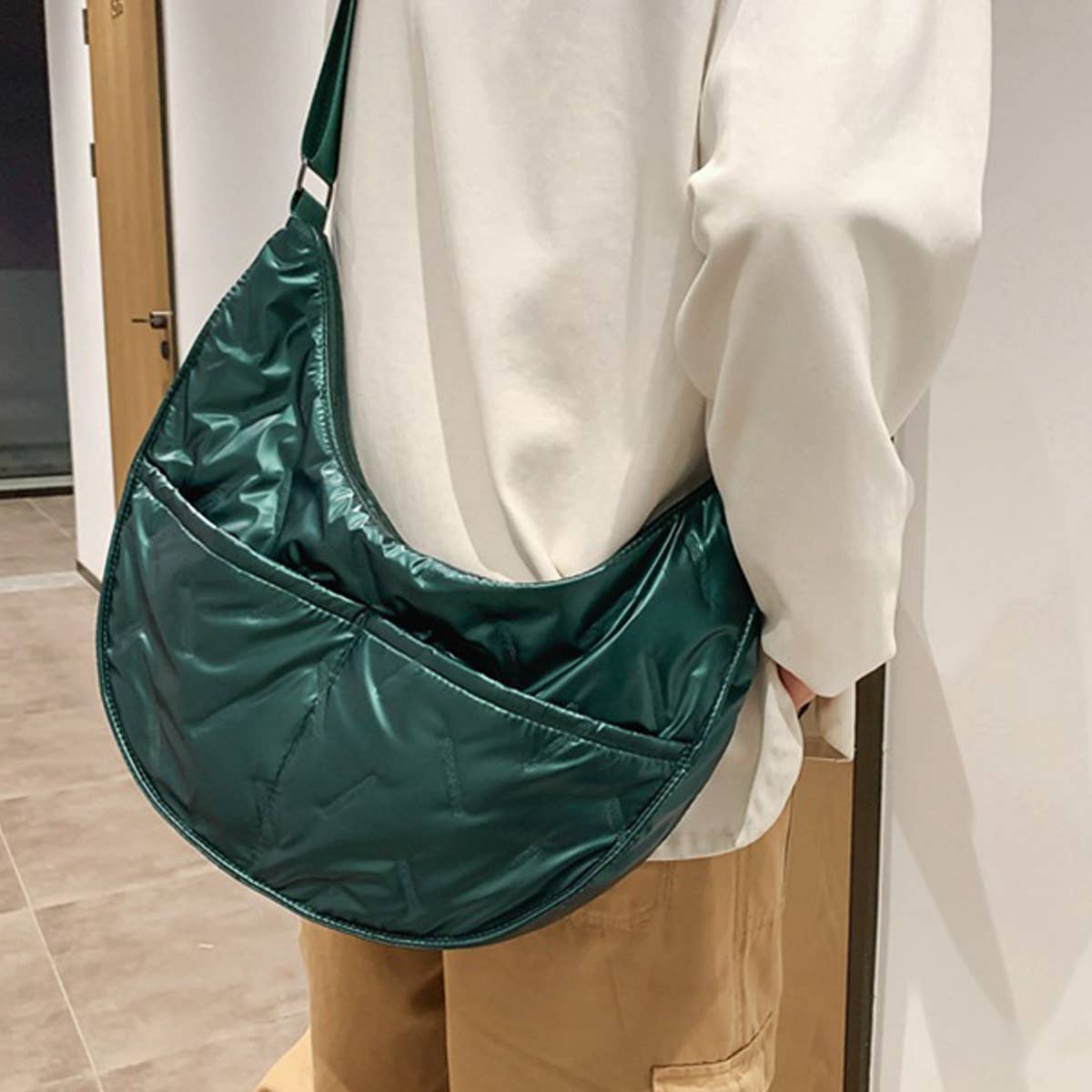FASHIONABLE TEXTURE PEARL COTTON SHOULDER BAG_CWAB1774
