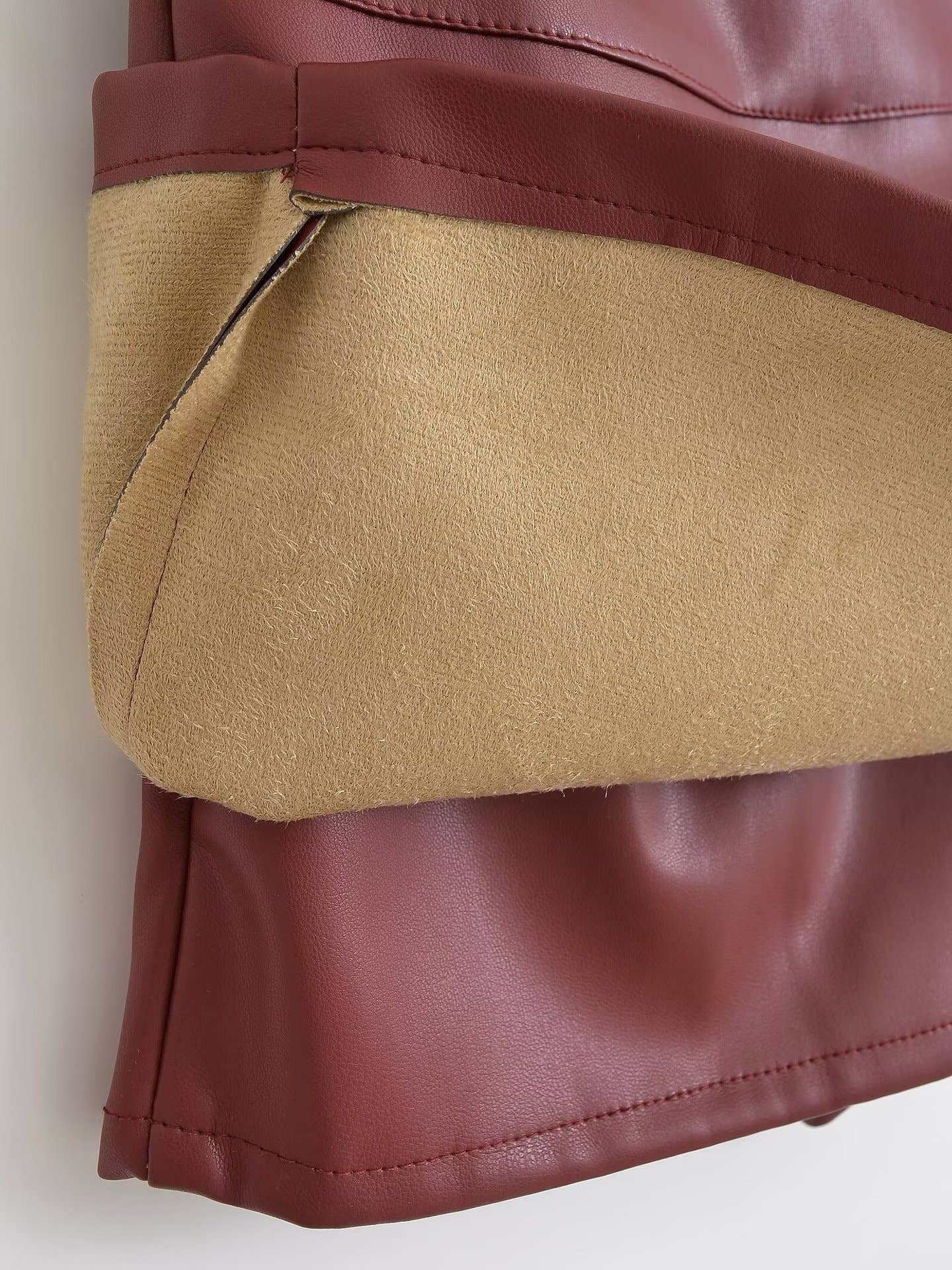 Fashionable and niche PU leather skirt