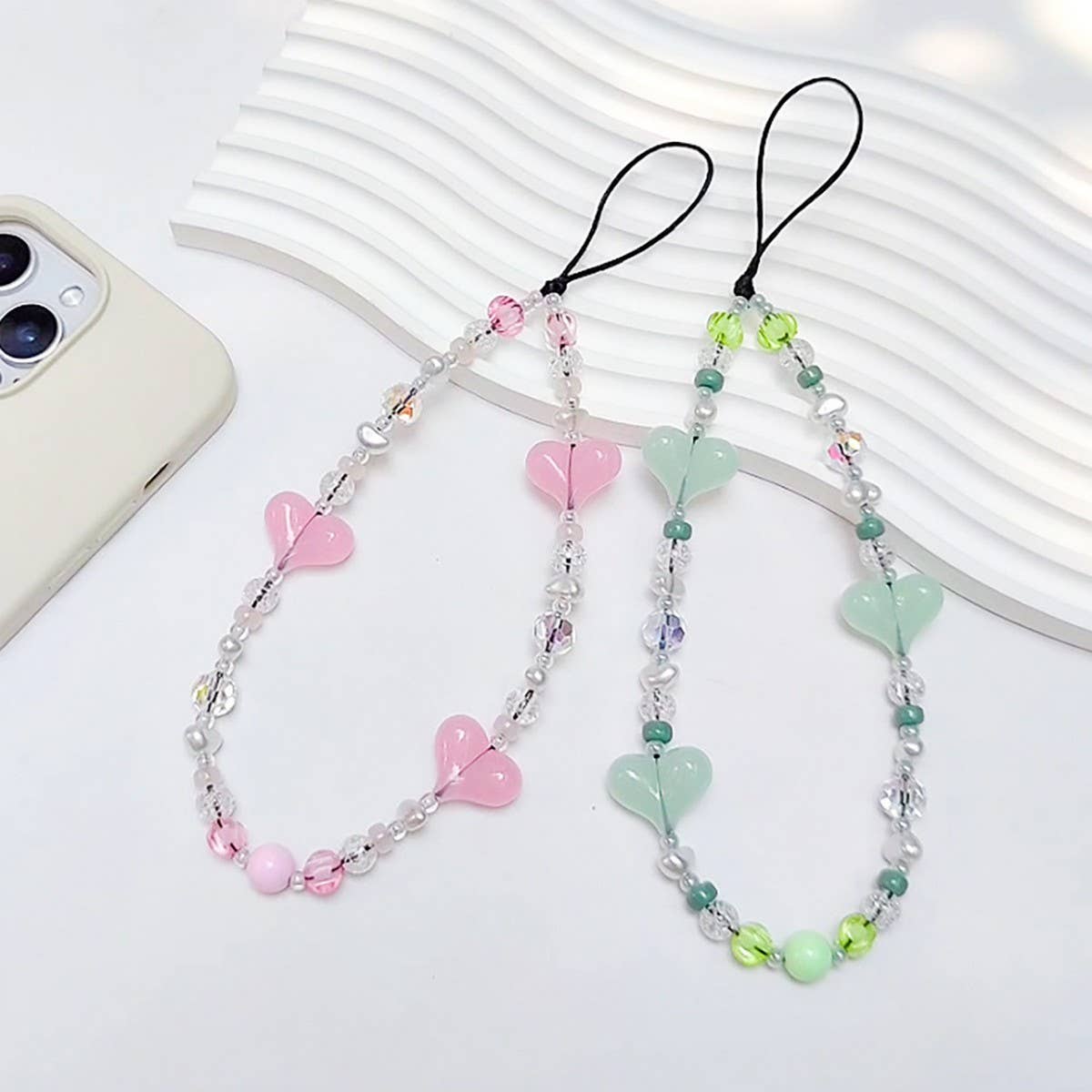 CWMM8723_HEART SIMPLE HIGH-GRADE BEADED MOBILE PHONE CHAIN