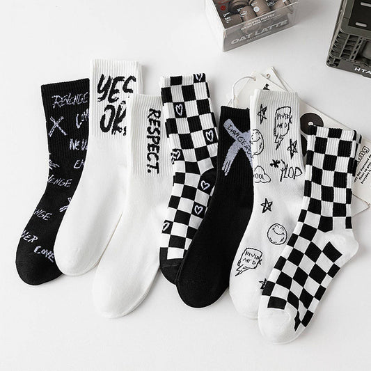 CWMS02737_UNISEX ATHLETIC CREW SOCKS BLACK WHITE
