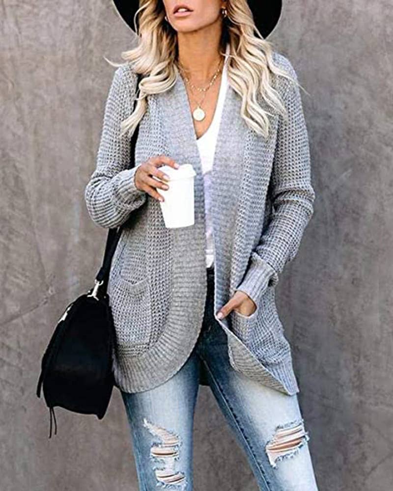 CARDIGAN WITH CURVED FRONT AND LARGE POCKET