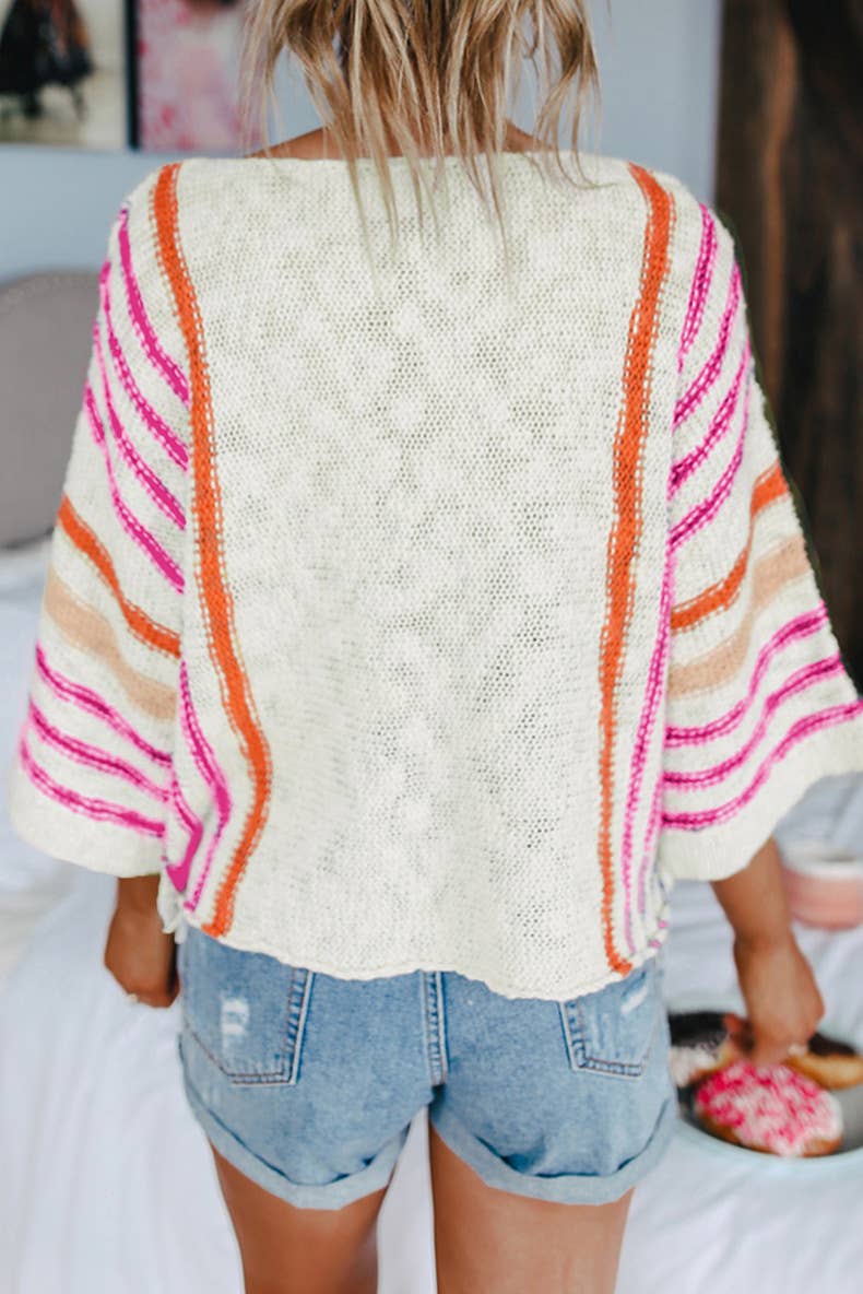 CASUAL CREW-NECK SWEATER IN CONTRASTING COLORS