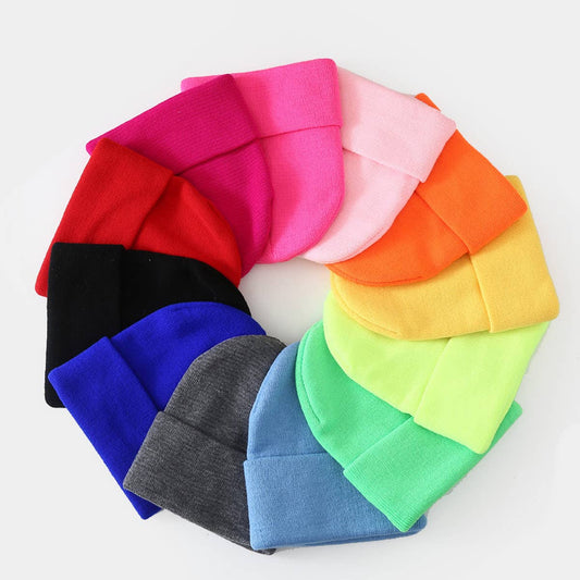 SOLID COLOR KNITTED HAT WITH CUFFS_CWAH1578