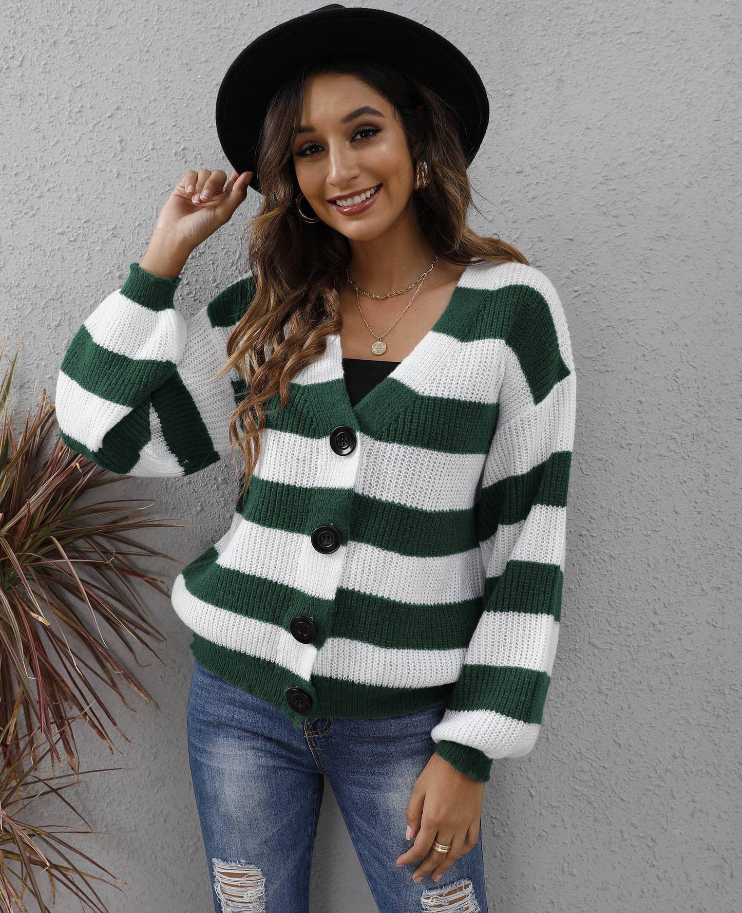 Color contrast stripe stitched cardigan