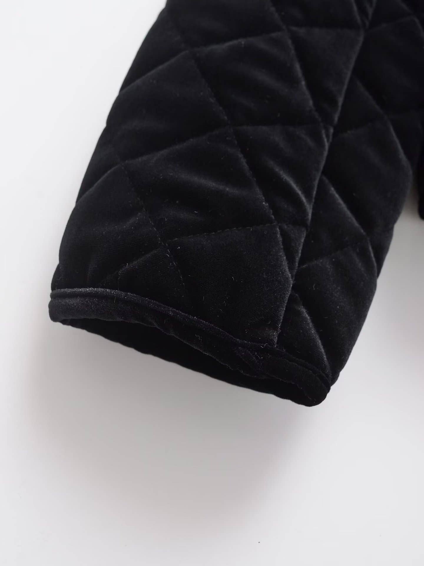 CREW-NECK FASHION SINGLE BREASTED BASIC CARDIGAN