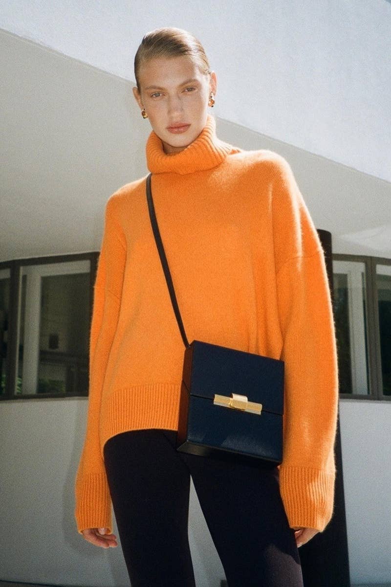 CWOSWL6630_THICK TURTLENECK SWEATER WITH LONG SLEEVES