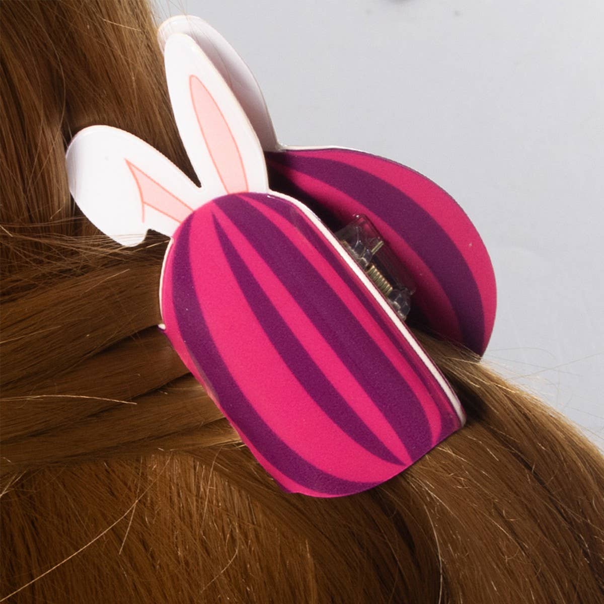 CWAHA1427_CARTOON RABBIT HAIR CLAW CLIP