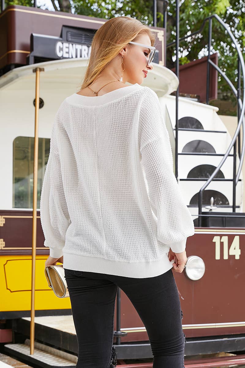 CWTSTL712_Long Sleeve V-Neck Knit Top