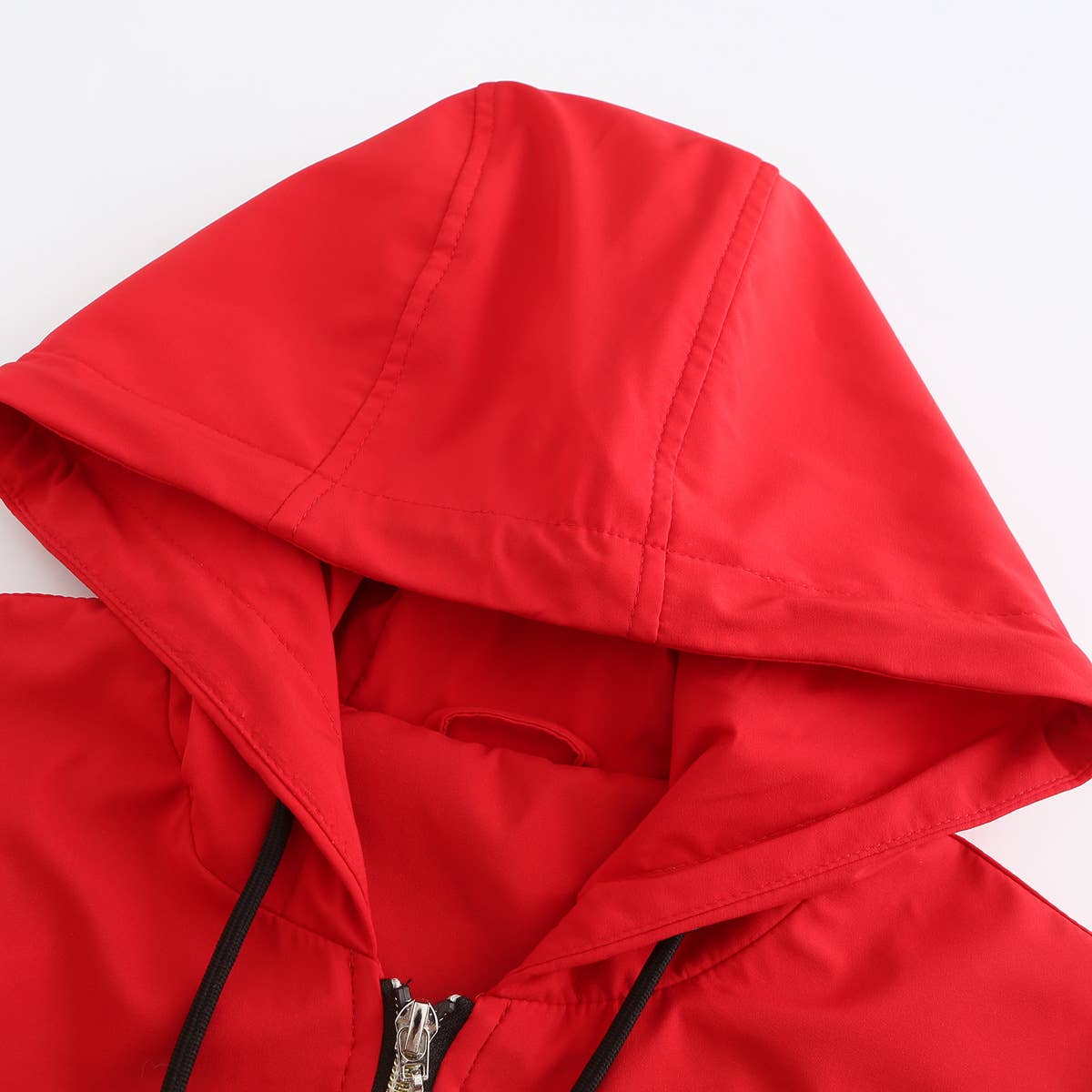 COLOR-INSERTED LONG-SLEEVED DRAWSTRING JACKET