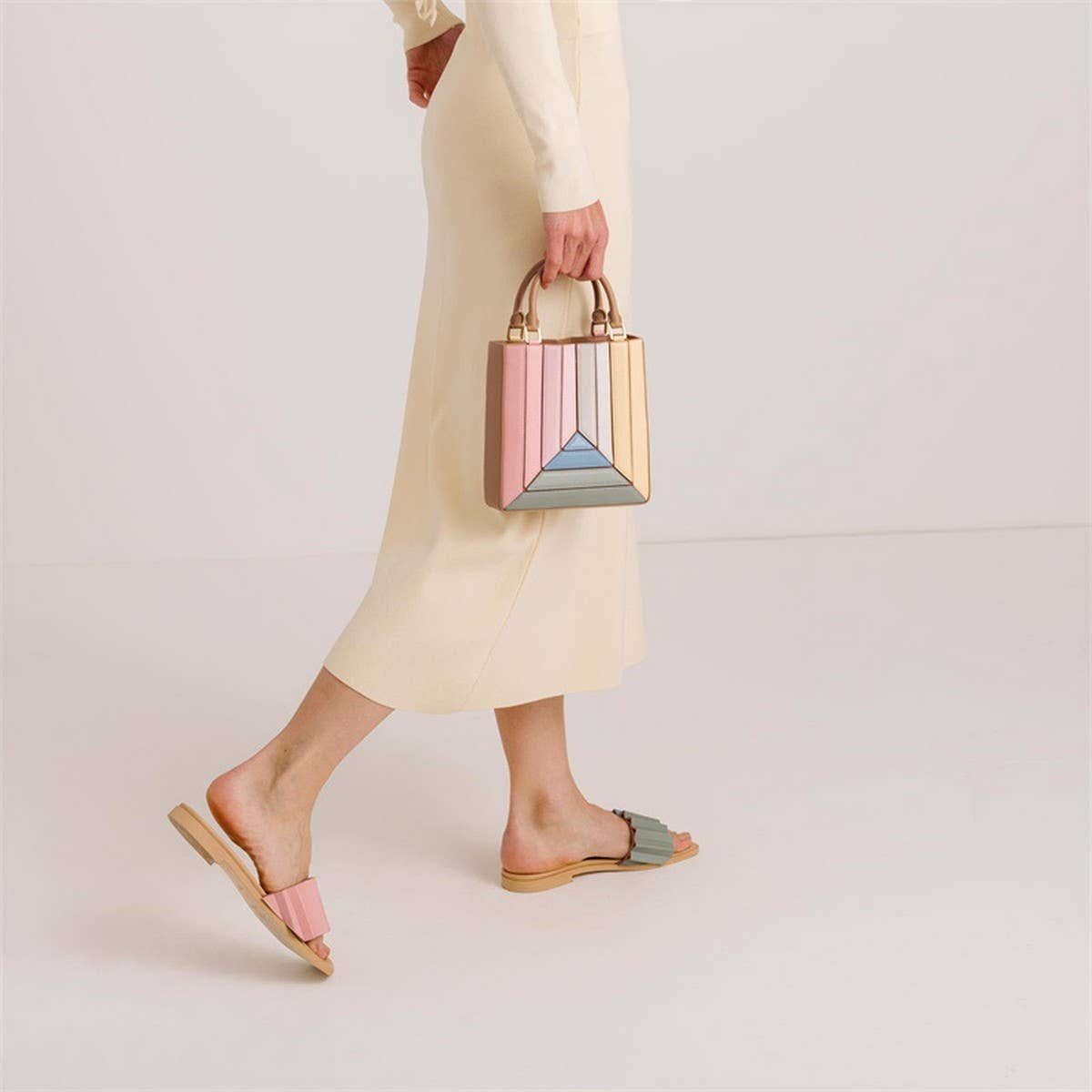 SPLICED RAINBOW SHOULDER BAG HANDBAG_CWAB1382